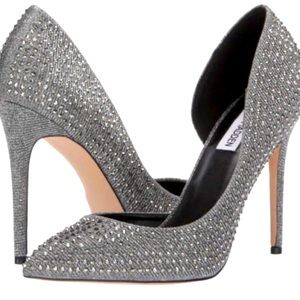 Steve Madden Size 8 Pumps